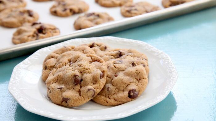 chewy gluten free chocolate chip cookies