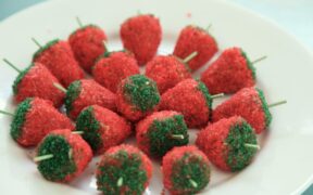 candy strawberries