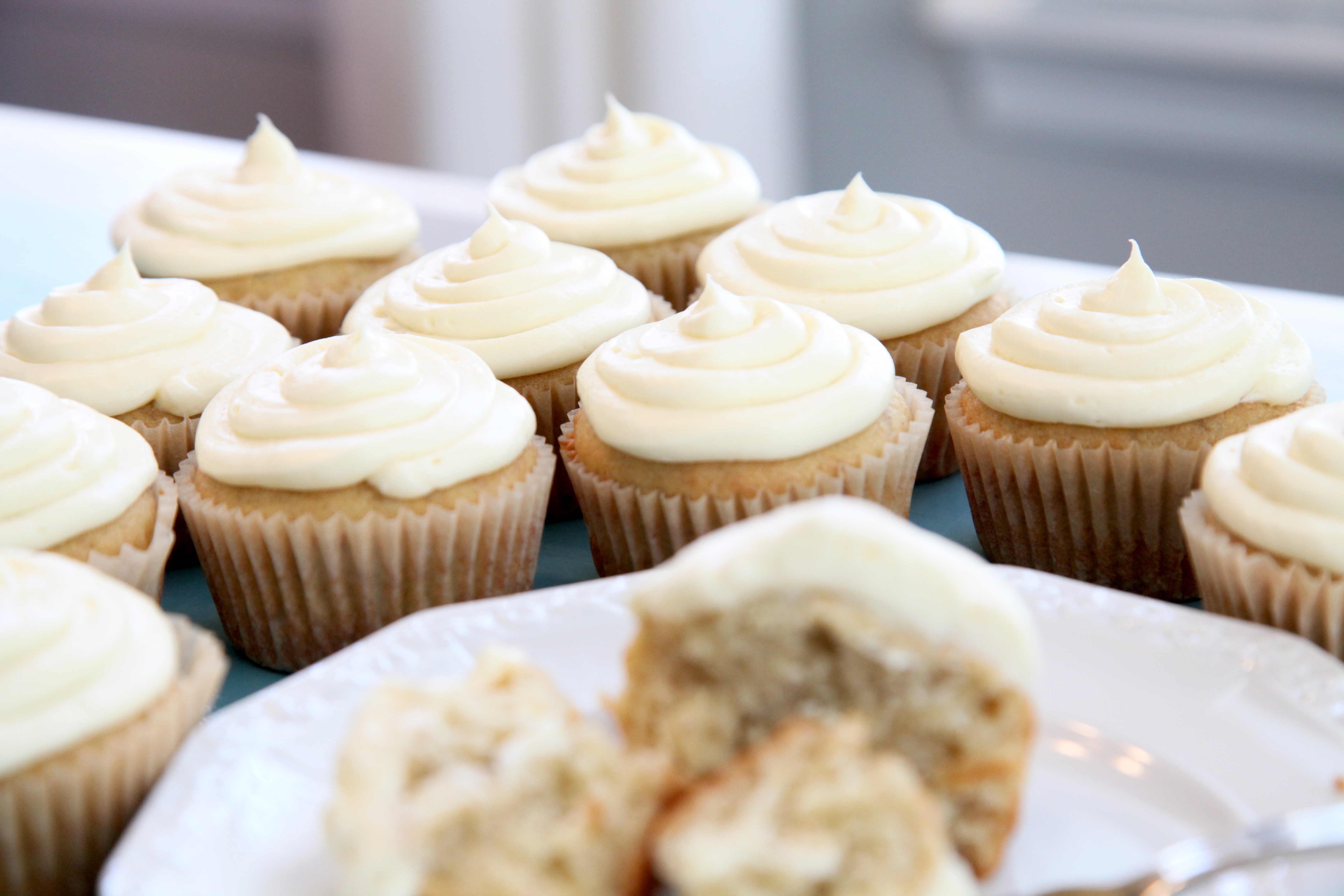gluten and dairy free banana cupcakes with cream cheese frosting