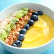 Sunny Smoothie Bowl Feature