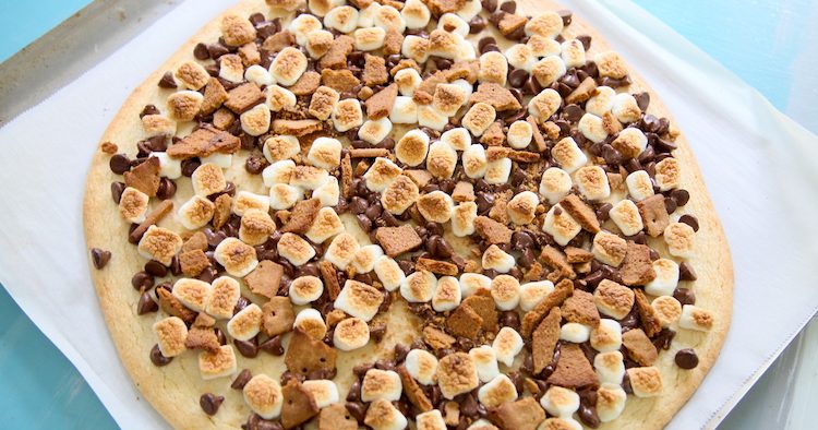 S'mores Pizza Feature Photo